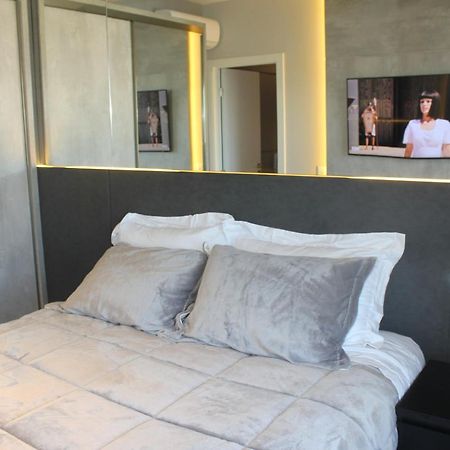 Myhome - Suite De Luxo Proximo Ao Shopping Iguatemi E Consulado Americano بورتو أليغري المظهر الخارجي الصورة