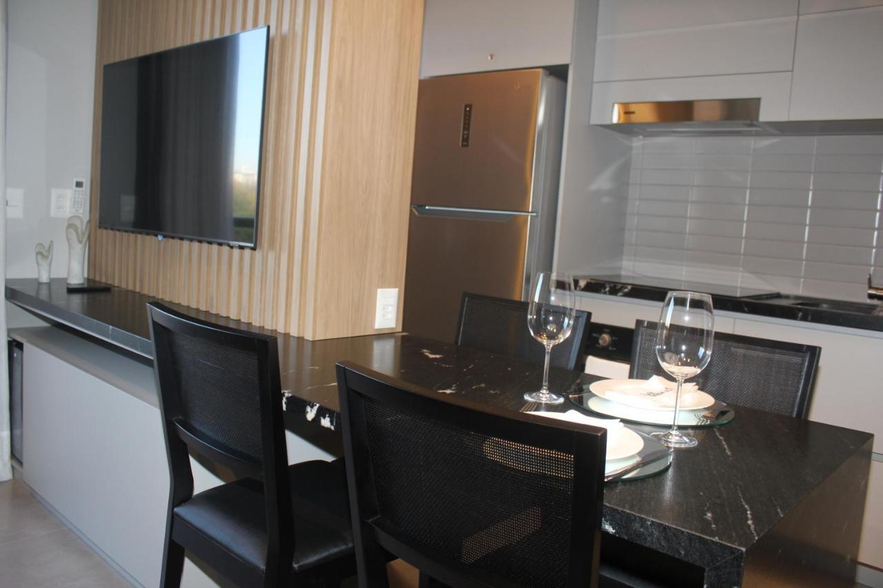 Myhome - Suite De Luxo Proximo Ao Shopping Iguatemi E Consulado Americano بورتو أليغري المظهر الخارجي الصورة